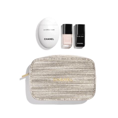 chanel beauty giftset|chanel tweed gift set 2022.